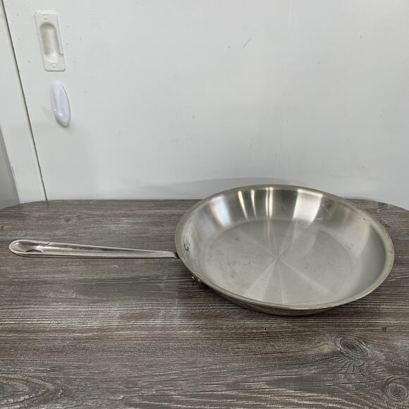 All-Clad D3 12-inch Stainless Steel Skillet Frying Pan - Picture 1 of 8